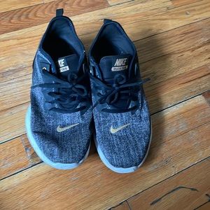 Black shoes